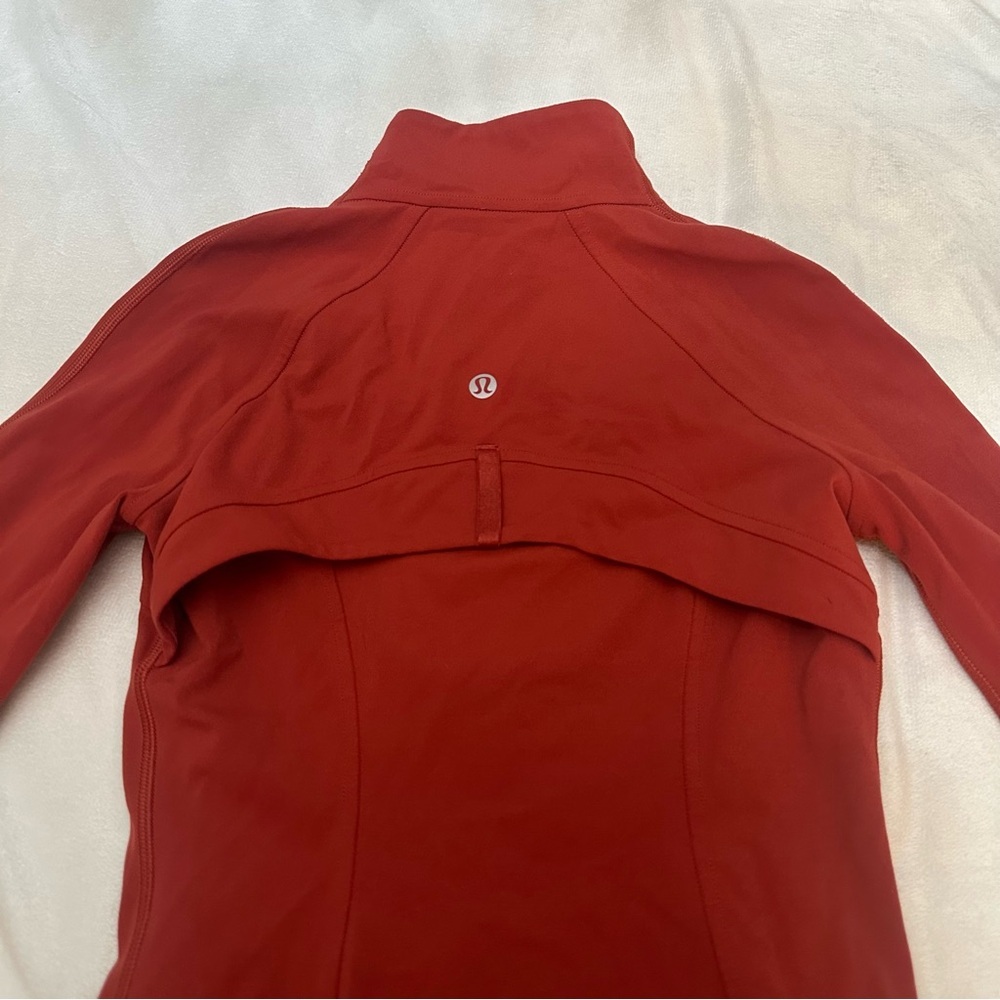 Lululemon Cayenne Nulu Cropped Define Jacket Size 2 - 51291 - Picture 9 of 10